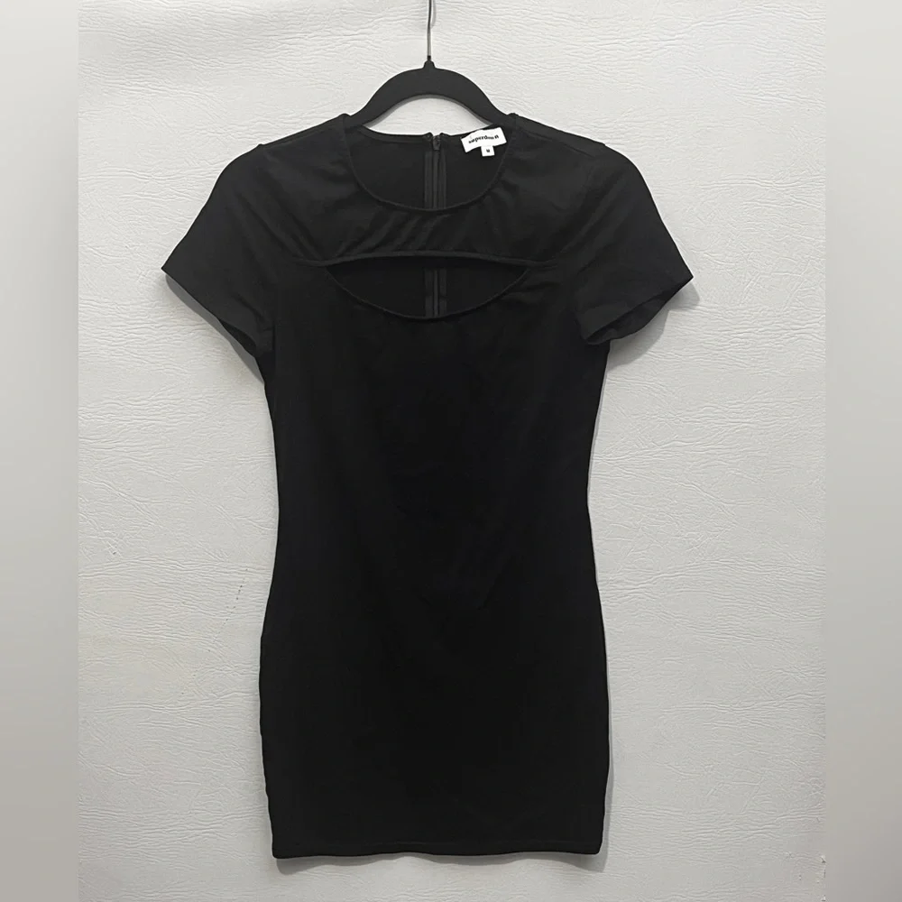 superdown x REVOLVE Black Cutout Short Sleeve Mini Dress Medium - Picture 2 of 10